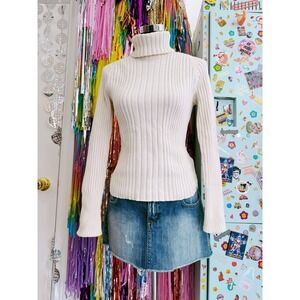 Vintage Y2K American Eagle Outfitters Cream Ribbed Turtleneck knit sweater